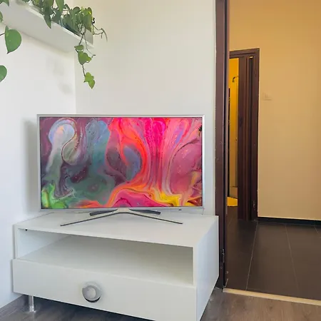Coolhue Apartment *